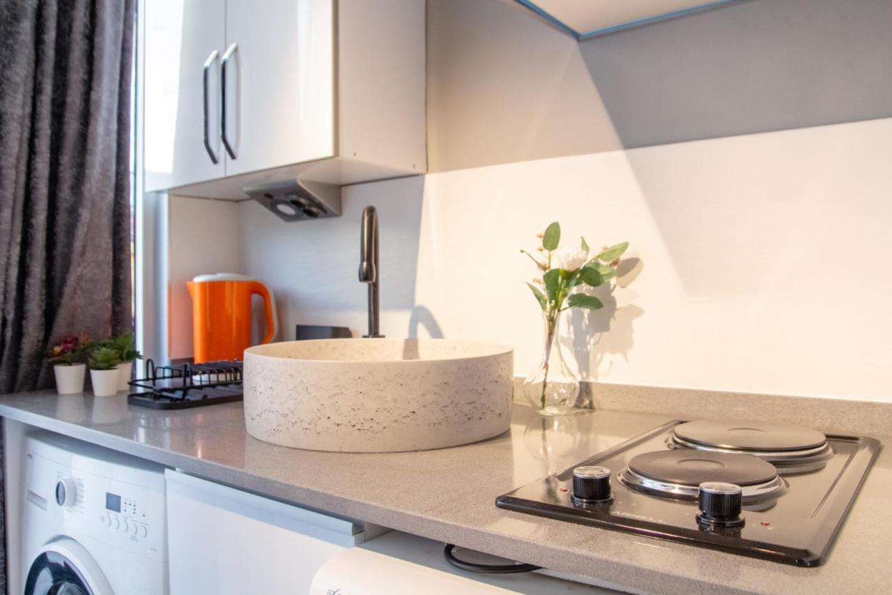 Invigorating Studio Flat Near Kordon In Alsancak Apartman İzmir Kültér fotó